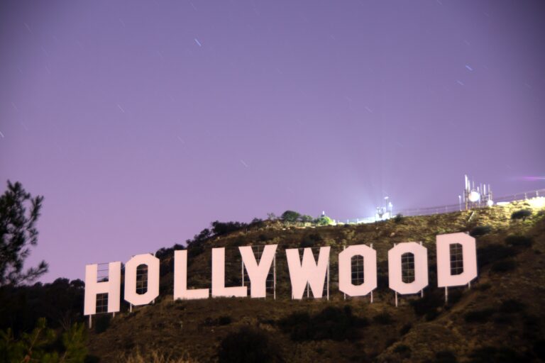 Los Angeles With Kids: 36 Best Family-Friendly Attractions Hollywood sign Los Angeles
