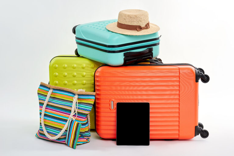 Which Airlines Offer Free Checked Bags? Luggage